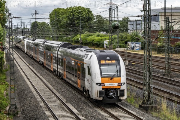 RE1, RRX, Rhein-Ruhr-Express, Regional Express, by National Express, train on the line between Bochum and Dortmund, at Dortmund-Marten, multi-track line for local and long-distance transport, Dortmund, North Rhine-Westphalia, Germany, Europe