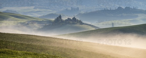 Foggy atmosphere in hilly landscape, province of Siena, Tuscany, Italy, Europe