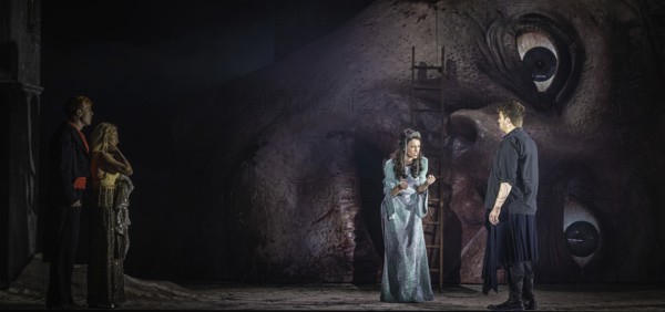 The dramatic oratorio