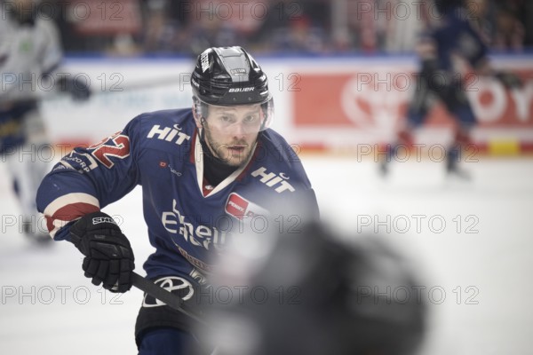 LanxessArena, Cologne, North Rhine-Westphalia, Parker Tuomie (Cologne Sharks, #62), PENNY DEL, Cologne Sharks-Iserlohn Roosters on 04/03/2025 at the LanxessArena in Cologne Germany