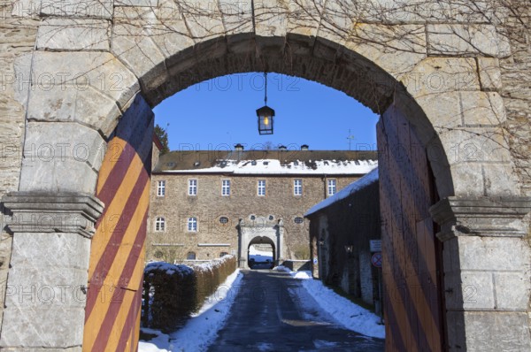 Burg Schnellenberg castle, Hanseatic City of Attendorn, Sauerland region, North Rhine-Westphalia, Germany, Europe, Burg Schnellenberg, Attendorn, Sauerland, Nordrhein-Westfalen, Deutschland, Europa, Europe
