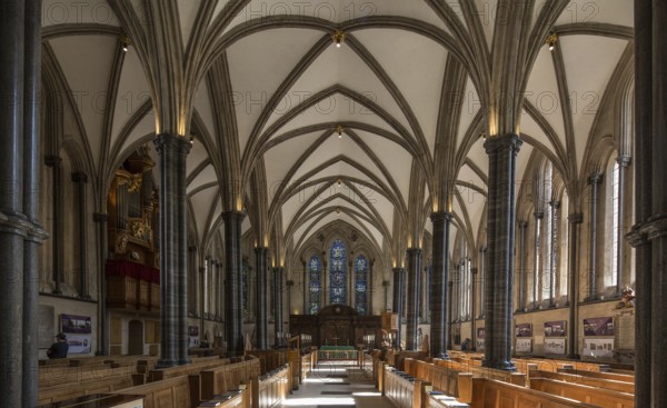 London, Temple Church, view to the east, consecrated in 1240