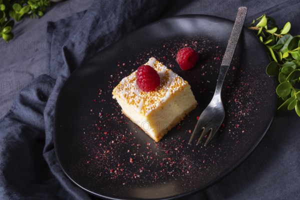 Delicious festive cheesecakes from the tin