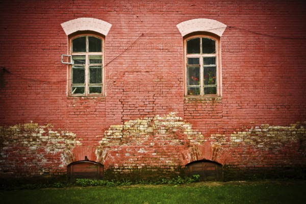 Old grunge wall