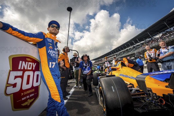 KYLE LARSON (17) of Elk Grove, California prepares to qualify for the 108th Running of the Indianapolis 500 at the Indianapolis Motor Speedway in Speedway, IN