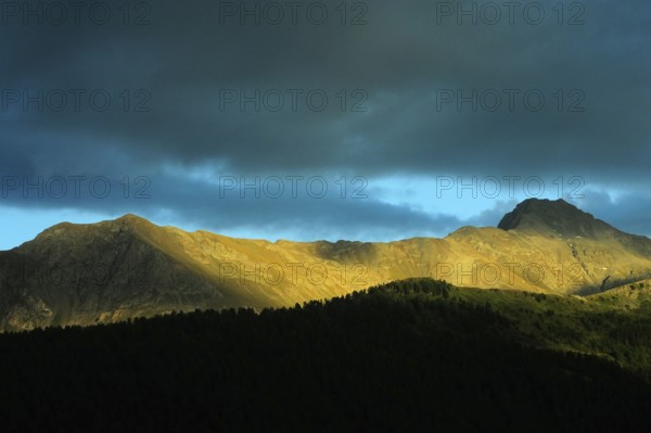 Mountain range in Val Viola, Valtellina, Lombardy, Italy, Europe