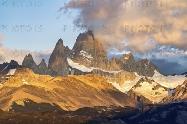 Mount Fitz Roy in the morning light in Los Glaciares El Chaltén National Park, Santa Cruz, Argentina, South America