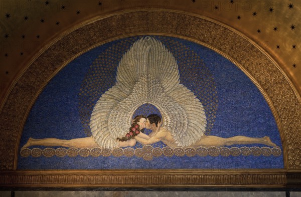 Wedding tower, entrance hall Wall mosaic THE KISS, 1908 by Friedrich Wilhelm Kleukens