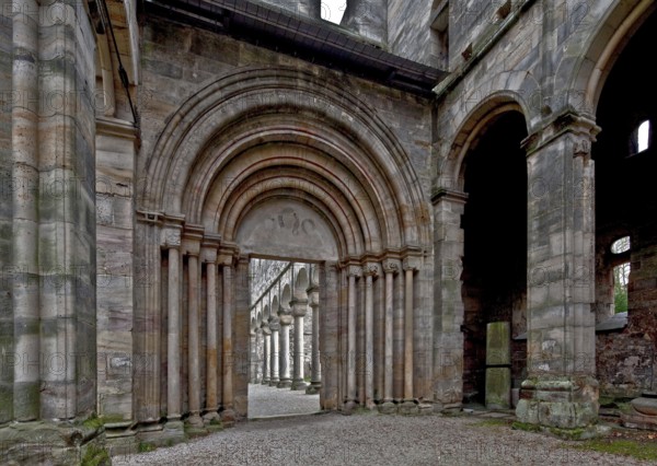 Paulinzella, monastery ruins. Main construction period 1105-24 since 16-17th century Ruin of the antechurch and main portal of the monastery church above arcade gallery Paulinzella, St., Sankt, Saint