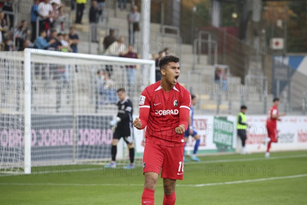 Yann Sturm (SC Freiburg II / U23) celebrates the 1-0 Tor tor by Marco Wörner (SC Freiburg II / U23) during the Soccer-RL SW 24-25: 9. Sptg: SC Freiburg II vs Bahlinger SC, Freiburg im Breisgau, Germany / Germany