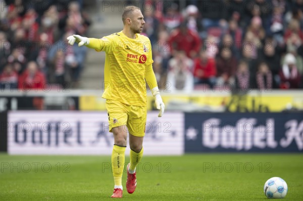 (DFL/DFB REGULATES PROHIBIT ANY USE OF PHOTOGRAPHS AS IMAGE SEQUENCES AND/OR QUASI-VIDEO), RheinEnergieStadion, Cologne, North Rhine-Westphalia, Marvin Schwäbe (1.FC Köln, Goalkeeper, #1), 2nd Bundesliga, 1.FC Köln, Hamburger SV on 09/02/2025 at RheinEnergieStadion in Cologne Germany