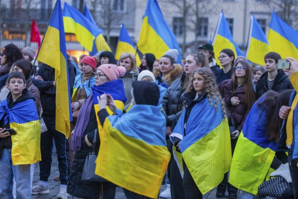 24 February marked the third anniversary of Russia's invasion of Ukraine. To mark the occasion, Ukrainian war refugees living in Dresden and their supporters demonstrated on the Neumarkt in front of the Church of Our Lady and then marched through the city centre, Dresden, Saxony, Germany, Europe