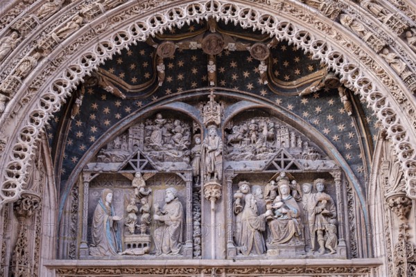 Gothic-Elizabethan facade, church of Santa María la Real, 15th century, Aranda de Duero, Burgos province, Spain, Europe