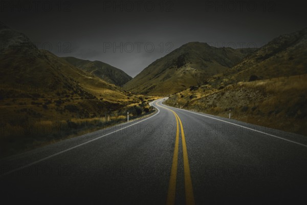 An image of a road at the south island of New Zealand