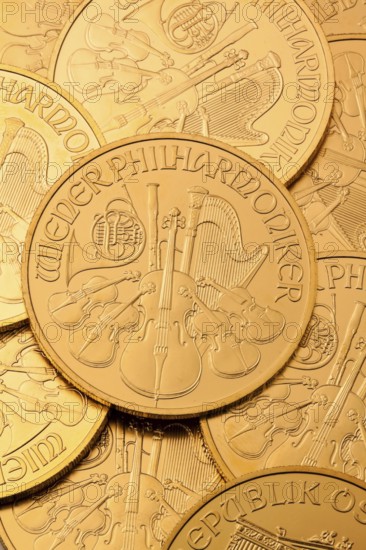 Investing in real gold as gold bars and gold coins Austria