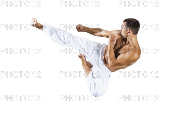 An image of a taekwondo martial arts master