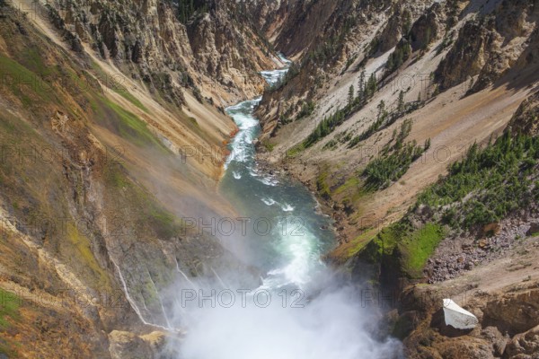 The Lower Falls on the Yellowstone River (Yellowstone National Park, Wyoming)