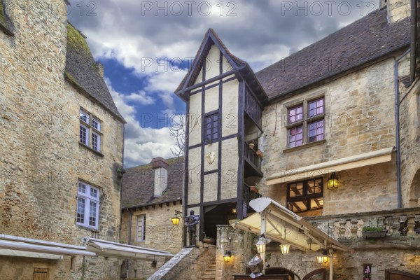 Square in Sarlat-la-Caneda historical center, France, Europe