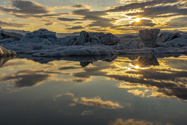 Evening at Jökulsarlon, south coast, Iceland, Europe