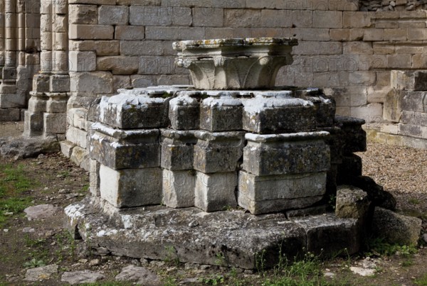 Fontaine-Chaalis, Royal Abbey of Chaalis, North Conche Base of a bundle pillar and upper part of a bud capital, St., Saint, Saint