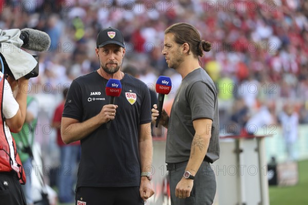 Coach/Coach Sebastian Höneß (VfB Stuttgart) at the match of the 1st FBL: 24-25: 1st Sptg. SC Freiburg - VfB Stuttgart DFL REGULATES PROHIBIT ANY USE OF PHOTOGRAPHS AS IMAGE SEQUENCES AND/OR QUASI-VIDEOthen Photo: Joachim Hahne/johapress, Freiburg, Germany / Germany