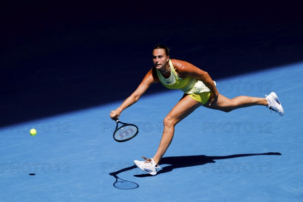 MELBOURNE, AUSTRALIA - JANUARY 19: Aryna Sabalenka of Belarus hits a forehand to Mirra Andreeva of Russia on day eight of the 2025 Australian Open at Melbourne Park on January 19, 2025 in Melbourne, Australia, Oceania