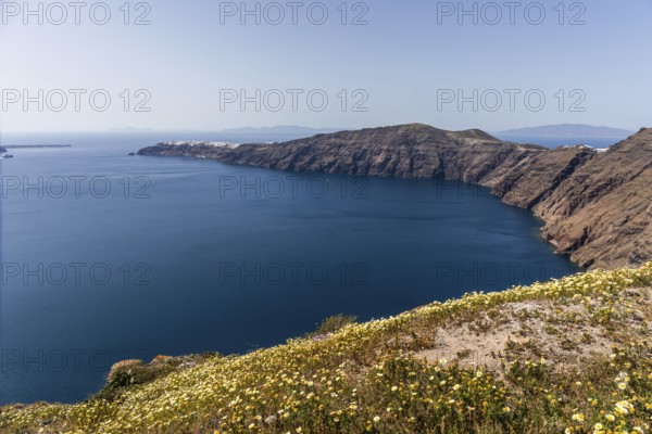 Landscape of the Caldera, Island of Santorini (Thira), Cyclades, Greek Islands, Greece, Europe
