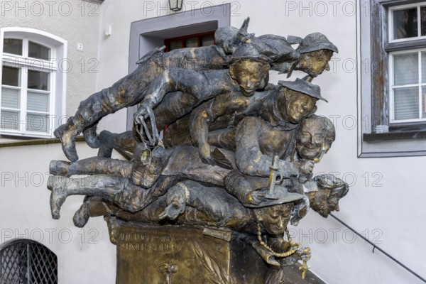 The printed Allgäu or spitting fountains by the artist Joseph Michael Neustifter from Eggenfelden in front of the Pfaffenturm, Wangen im Allgäu, Baden-Württemberg, Germany, Europe