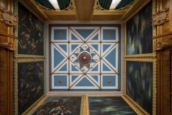 Binz auf Rügen, Granitz hunting lodge, built between 1837 and 1846 by Johann Gottfried Steinmeyer on behalf of Prince Wilhelm Malte I zu Putbus, hall on the upper floor, ceiling detail
