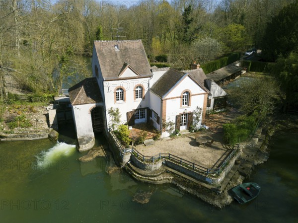 Loiret river, Olivet, Loiret, Centre-Val de Loire, France, Europe