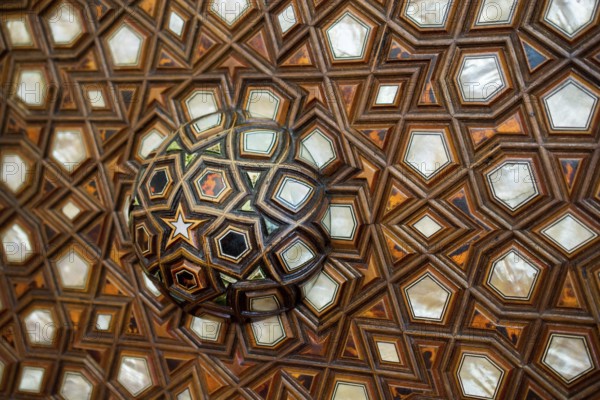 Ottoman art example of Mother of Pearl inlays