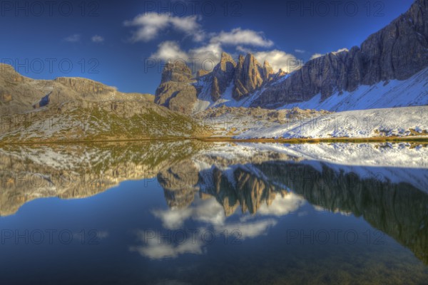 Boedensee Lake, Sextner Dolomiten, South Tyrol province, Trentino-Alto Adige, Italy, Europe
