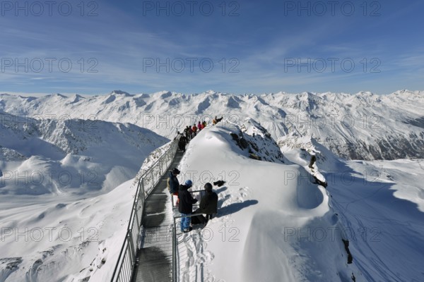 View from the observation deck Top Mountain Star on Wurmberg, 3082 m, on snowy mountains, Oetztal Alps, Obergurgl, Hochgurgl, Tyrol, Austria, Europe