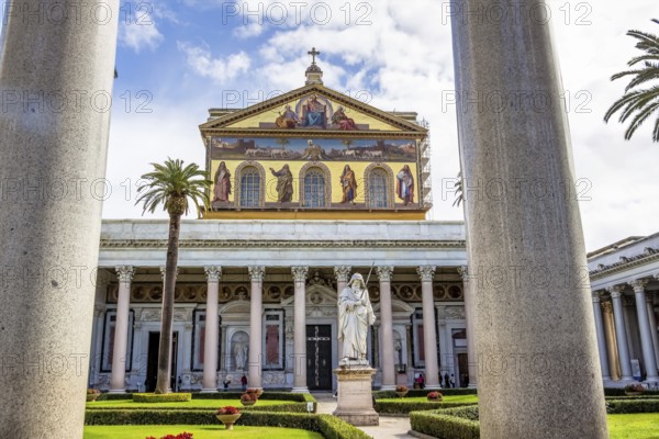 Italy, Rome, Church : San Paolo fuori le Mura Austria, Europe