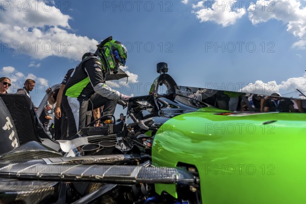 CONOR DALY (78) (USA) of Noblesville, Indiana prepares to qualify for the Bommarito Automotive Group 500 at the World Wide Technology Raceway in Madison, IL