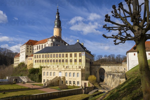 Weesenstein Castle rises on a rocky outcrop of nodular mica schist with quartzite deposits above the Müglitz valley about 3 kilometres south of Dohna in the Weesenstein district of the municipality of Müglitztal. For centuries, it served as the residence of local noble families, but also of the Wettin dynasty, Weesenstein, Saxony, Germany, Europe