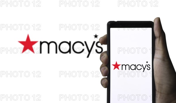 Macy's Logo on smartphone.