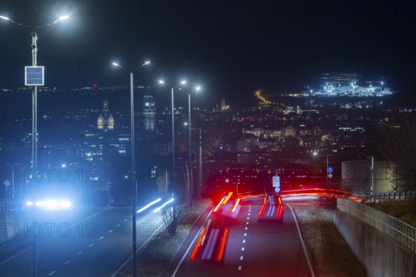 Well-developed traffic junction Bergstrasse B170 with access to the A17 motorway. Dresden lies in the valley and the Inifineon construction site shines on the horizon, Dresden, Saxony, Germany, Europe