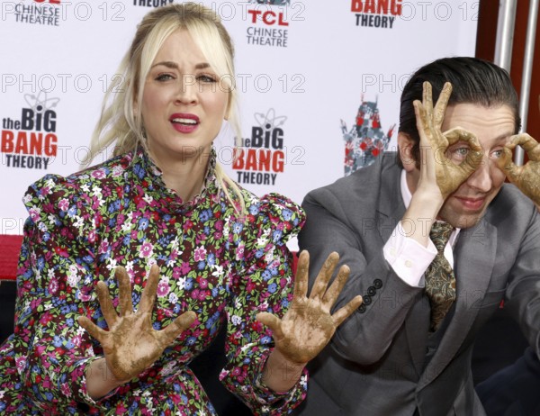 Kaley Cuoco and Simon Helberg at the handprints ceremony for 'The Big Bang Theory' held at the TCL Chinese Theatre IMAX in Hollywood, USA on May 1, 2019., Hollywood, California, USA, North America