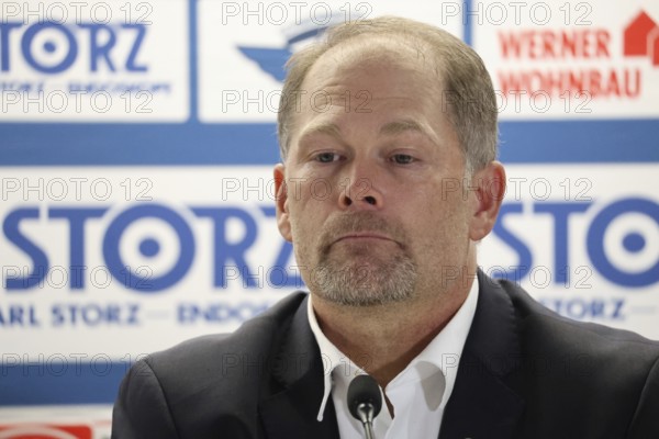 Head Coach / coach Steve Walker (SERC Wild Wings) at the press conference, PK after the game of DEL 24-25, Sptg. 10: Schwenninger Wild Wings vs Iserlohn Roosters, Villingen-Schwenningen, Germany / Germany