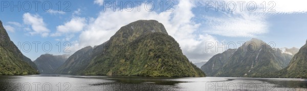 Magnificent landscape of rugged Doubtful Sound, Fiordland National Park, South Island of New Zealand