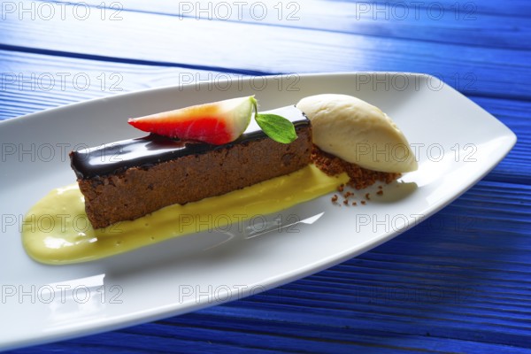 Chocolate brownie with vanilla ice-cream ice cream dessert