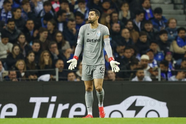 Portugal: Football Europa League, Play-Off - FC Porto vs. AS Roma - Estadio do Dragao, Porto: Diogo COSTA FC Porto a little angry