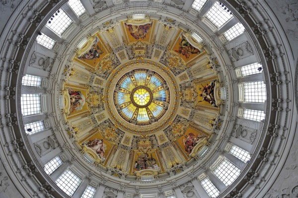 Dome of the Berlin Cathedral photographed from below with brightening in post