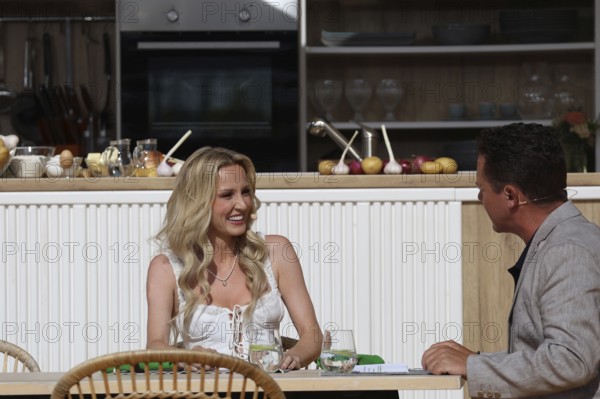 Melissa Naschenweng (singer / artist) in the ARD TV programme Immer wieder sonntags, Rust, Germany / Germany