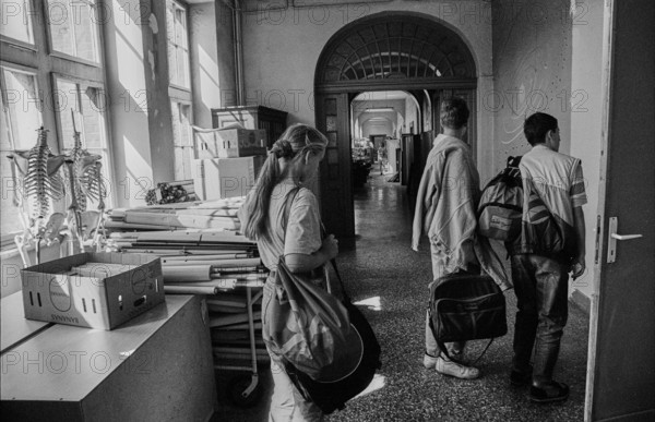 Germany, Berlin, 04.09.1991, grammar school in Dunckerstraße, school corridor with skeletons, Europe
