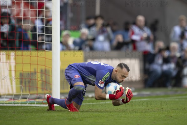 (DFL/DFB REGULATES PROHIBIT ANY USE OF PHOTOGRAPHS AS IMAGE SEQUENCES AND/OR QUASI-VIDEO), RheinEnergieStadion, Cologne, North Rhine-Westphalia, Florian Kastenmeier (Fortuna Düsseldorf 1895, Goalkeeper, #33), 2nd Bundesliga, 1.FC Köln, Fortuna Düsseldorf 1895 on 23/02/2025 at RheinEnergieStadion in Cologne Germany