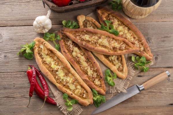 Home-baked pide
