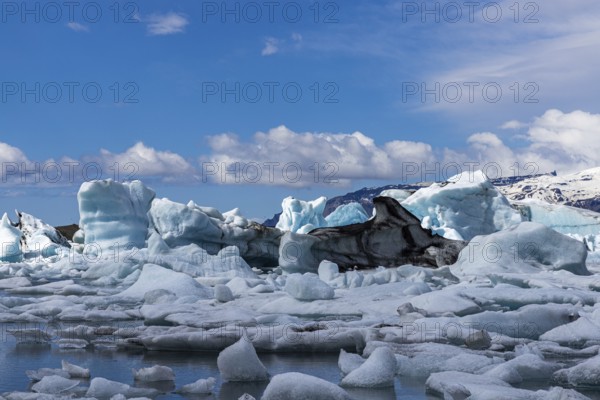 Jökulsarlon glacier lagoon, south coast, Iceland, Europe