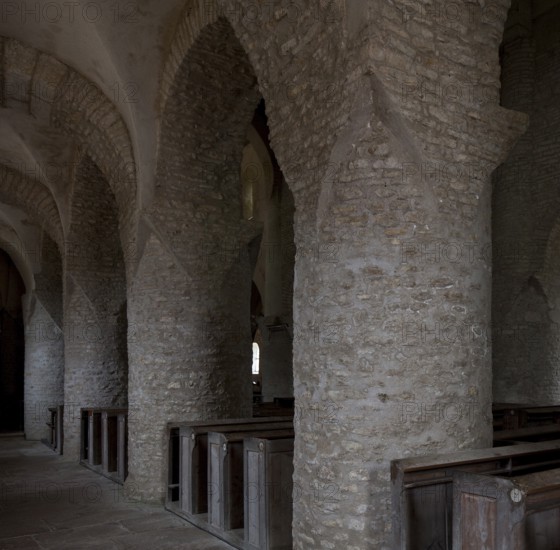 Chapaize, priory church of St-Martin, built at the beginning of the 11th century, north aisle to the east, St., Sankt, Saint